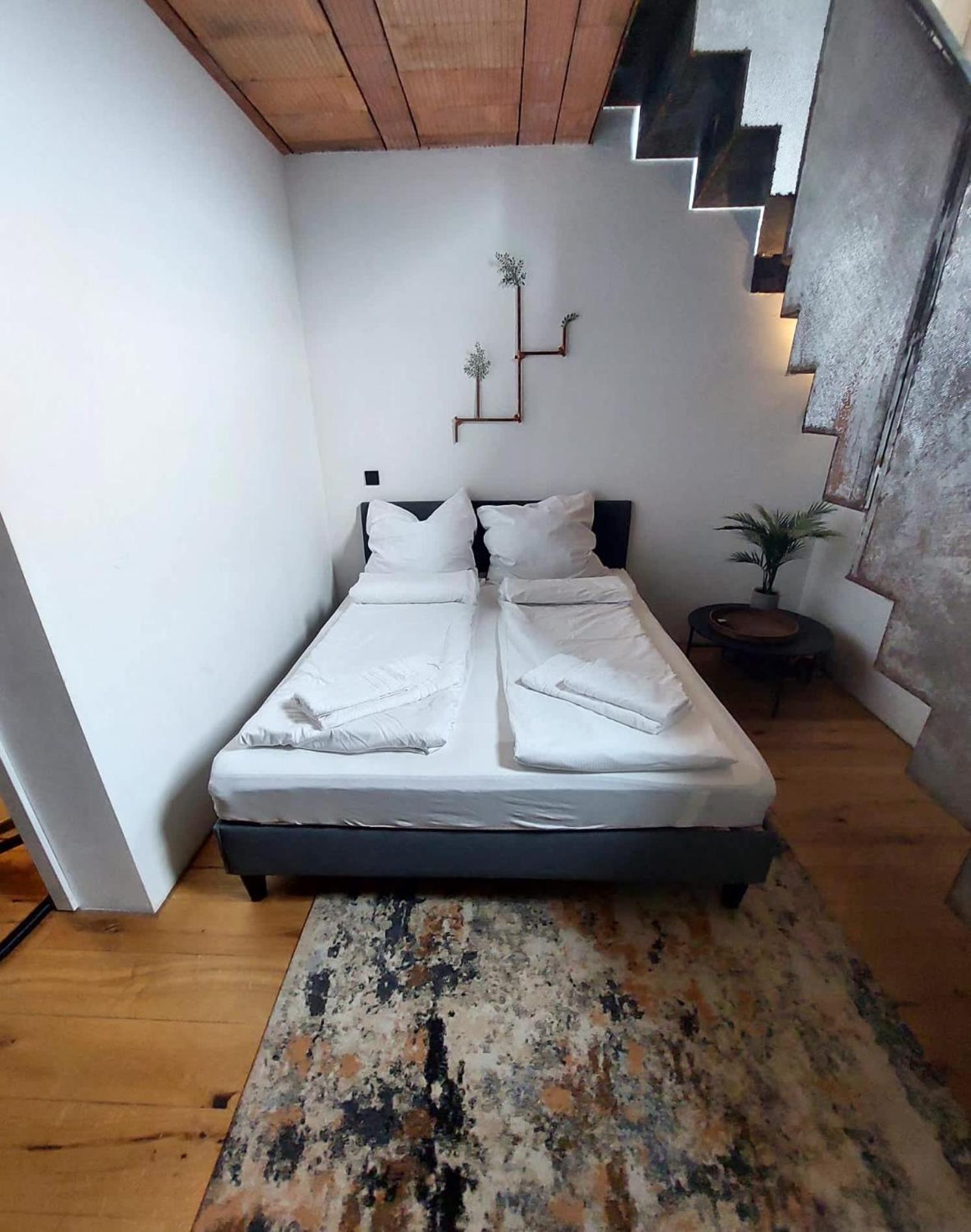 Coolest Apartment In Berlin, Easy Check-In, Industrial Style, Near City Center - Maisonette #2 Exterior foto